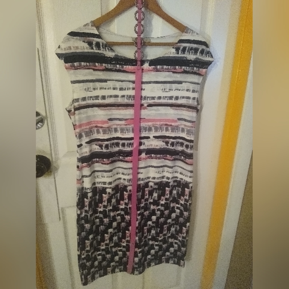 Women's dress